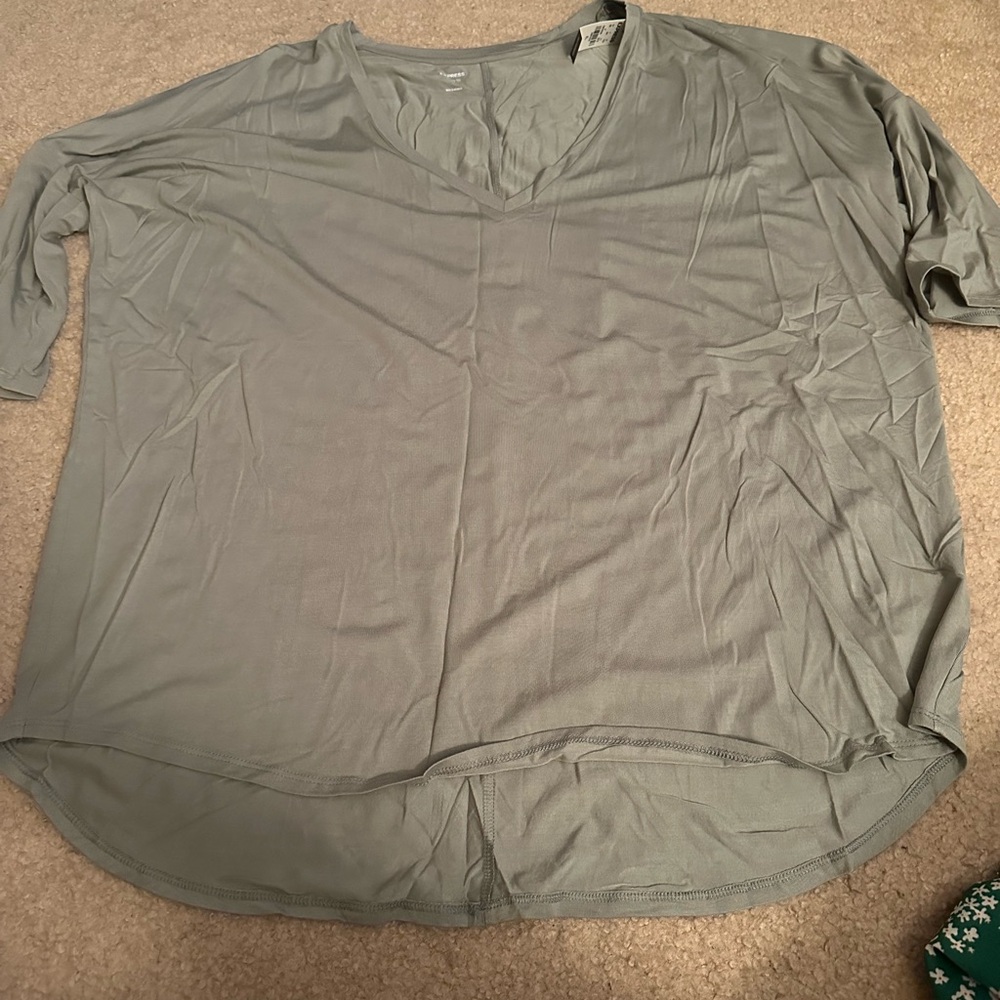 1/4 sleeve green express shirt